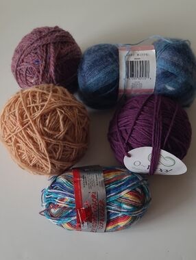 Bundle Of Wool & Wool Blend Yarn